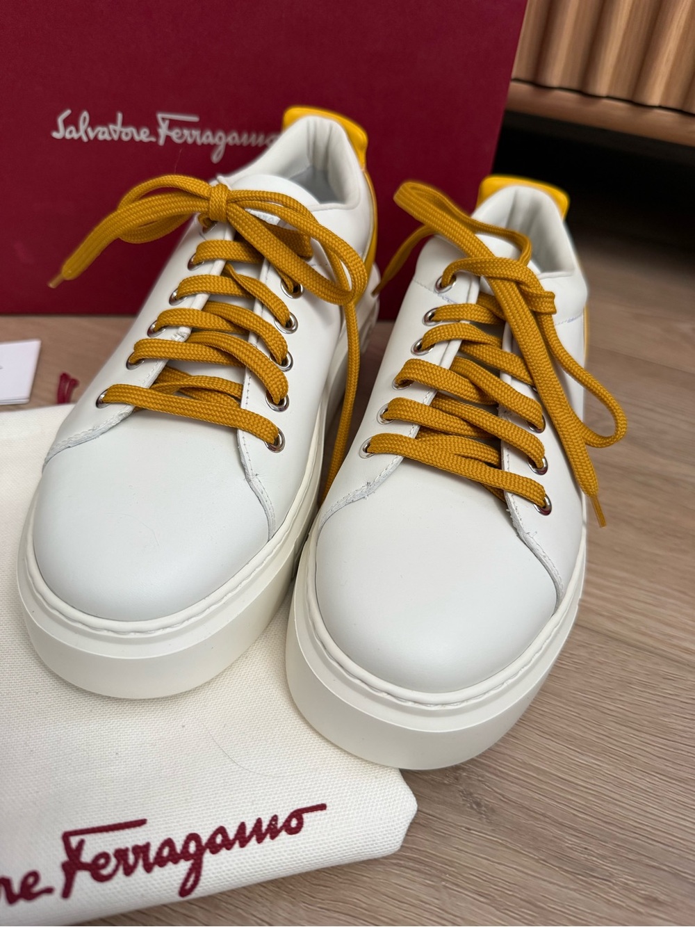 NWT Salvatore Ferragamo Senise Sneakers FULL INCLUSION